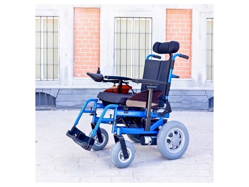 silla-de-ruedas-reclinable-emblema